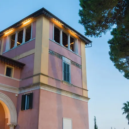 Capozza 18&2, Emma 카사라노