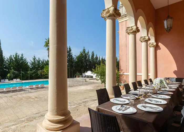 Capozza 18&2, Emma 빌라 *