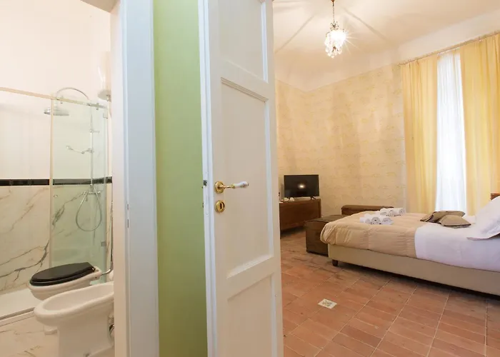 Capozza 18&2, Emma 카사라노