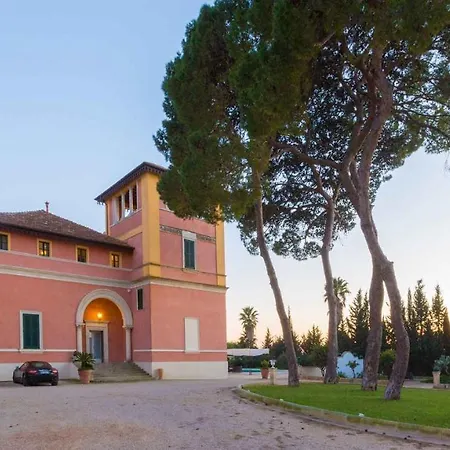 Villa Capozza 18&2, Emma Casarano