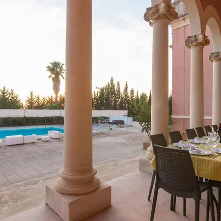 Villa Capozza 18&2, Emma Casarano
